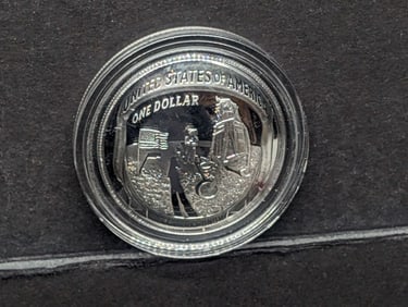 2019-P PROOF Apollo 11 Commemorative Silver Dollar in Capsule