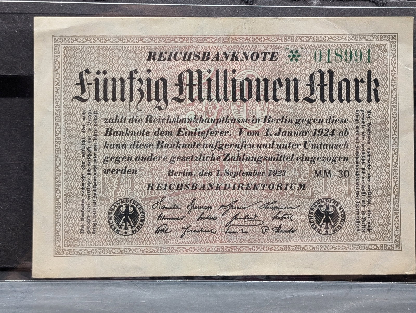 1924 German Reich banknote 50 Million Mark. Tough Post WWI Currency: 1924 German Reich banknote 50 Million Mark. Tough Post WWI Currency