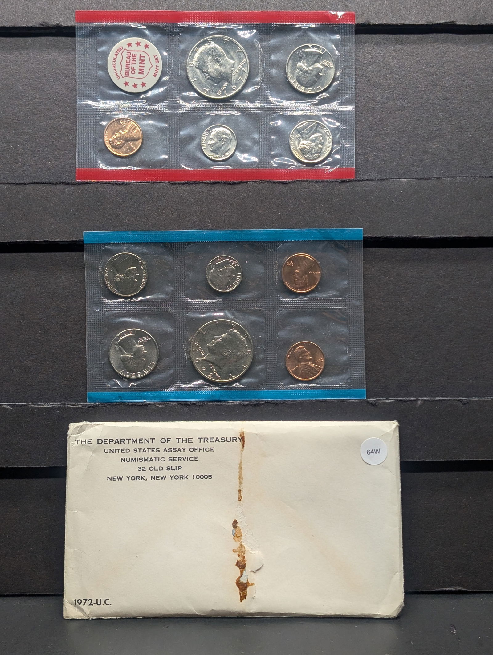 1972 P&D Uncirculated Mint Coin Set In OGP (1 of 5)