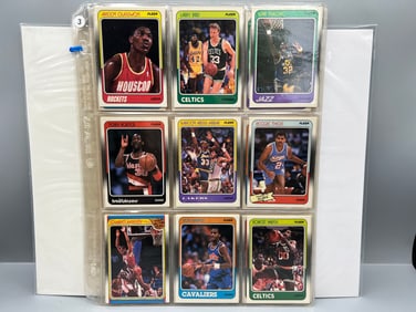 Lot of (34) 1988 Fleer Basketball Cards W/ Stars - Varying Conditions