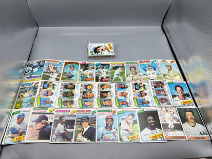 Lot of (50+) 1970s Topps Baseball Cards W/ Some Stars - Varying Conditions: Lot of (50+) 1970s Topps Baseball Cards W/ Some Stars - Varying Conditions