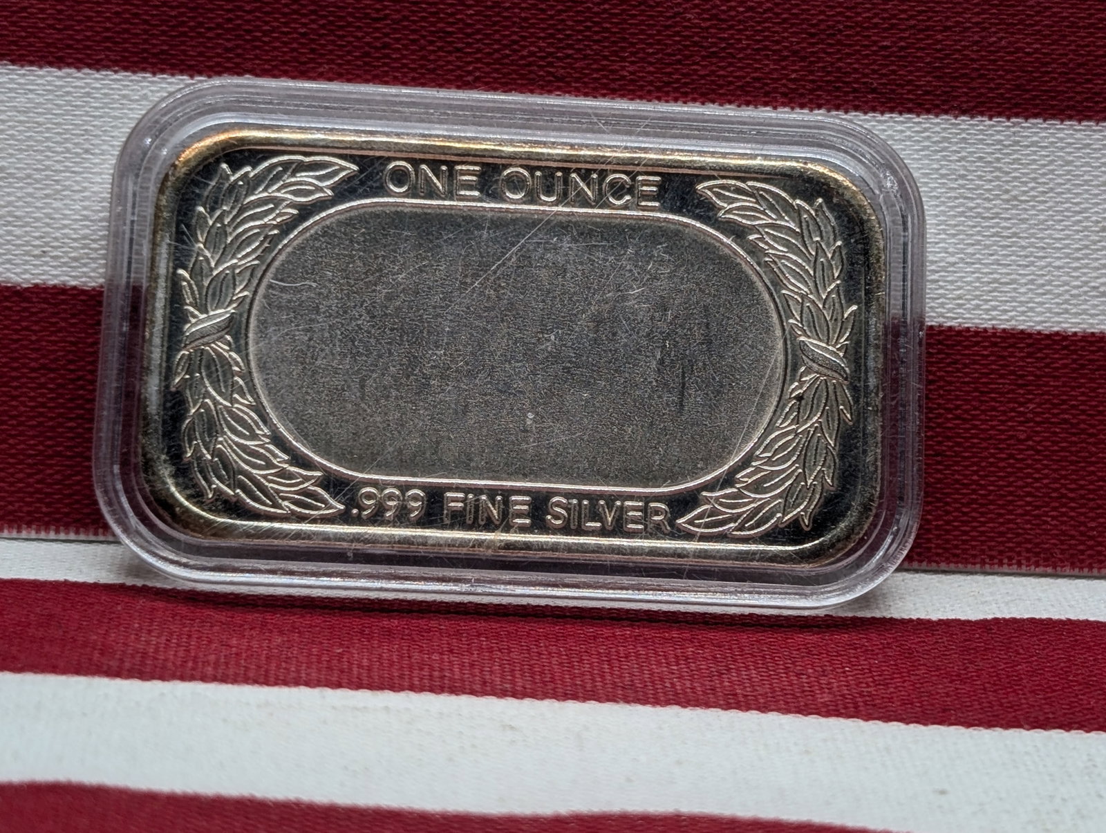 1 Oz. .999 FINE SILVER Confederate Falg Designed Art Bar in Capsule: 1 Oz. .999 FINE SILVER Confederate Falg Designed Art Bar in Capsule