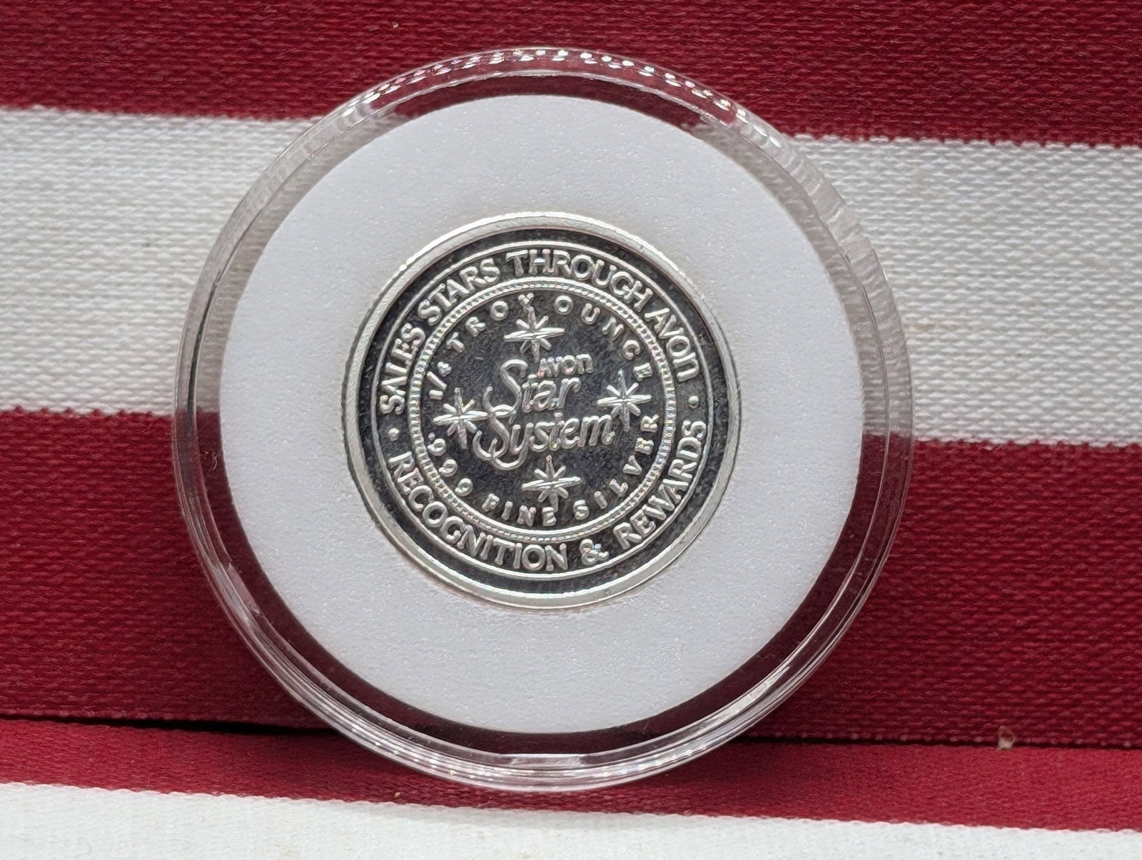 1/4th Oz. .999 FINE SILVER Avon Excellence in Total Sales Designed Round in Capsule: 1/4th Oz. .999 FINE SILVER Avon Excellence in Total Sales Designed Round in Capsule