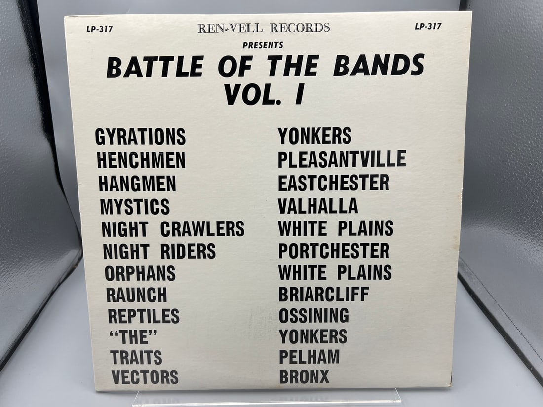 1967 Various Artist Compilation Battle of The Bands Vol. I Vinyl Album - LP-317: 1967 Various Artist Compilation Battle of The Bands Vol. I Vinyl Album - LP-317 - Records have not been tested by the auction house for play quality. All items are sold as is.