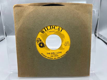 1960 The Lyrics Oh, Please Love Me/The Girl I Love Reissue 45 RPM Record - W-0028: 1960 The Lyrics Oh, Please Love Me/The Girl I Love Reissue 45 RPM Record - W-0028 - Records have not been tested by the auction house for play quality. All items are sold as is.