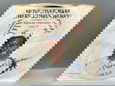1973 Move Over Babe (Here Comes Henry) 45 RPM Vinyl - K-715 - Hank Aaron