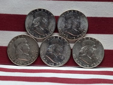 1948 1949 1950 1951 1952 Uncirculated U.S. Franklin Silver Half Dollars.