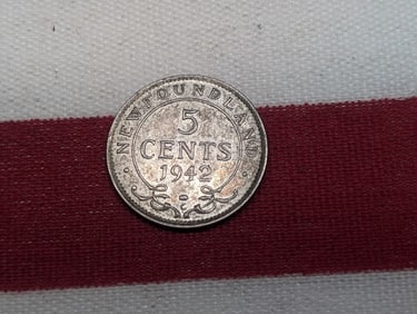 1942-C Newfoundland AU-BU 5 Cents Sterling (.925) Silver Coin. George VI Portrait.
