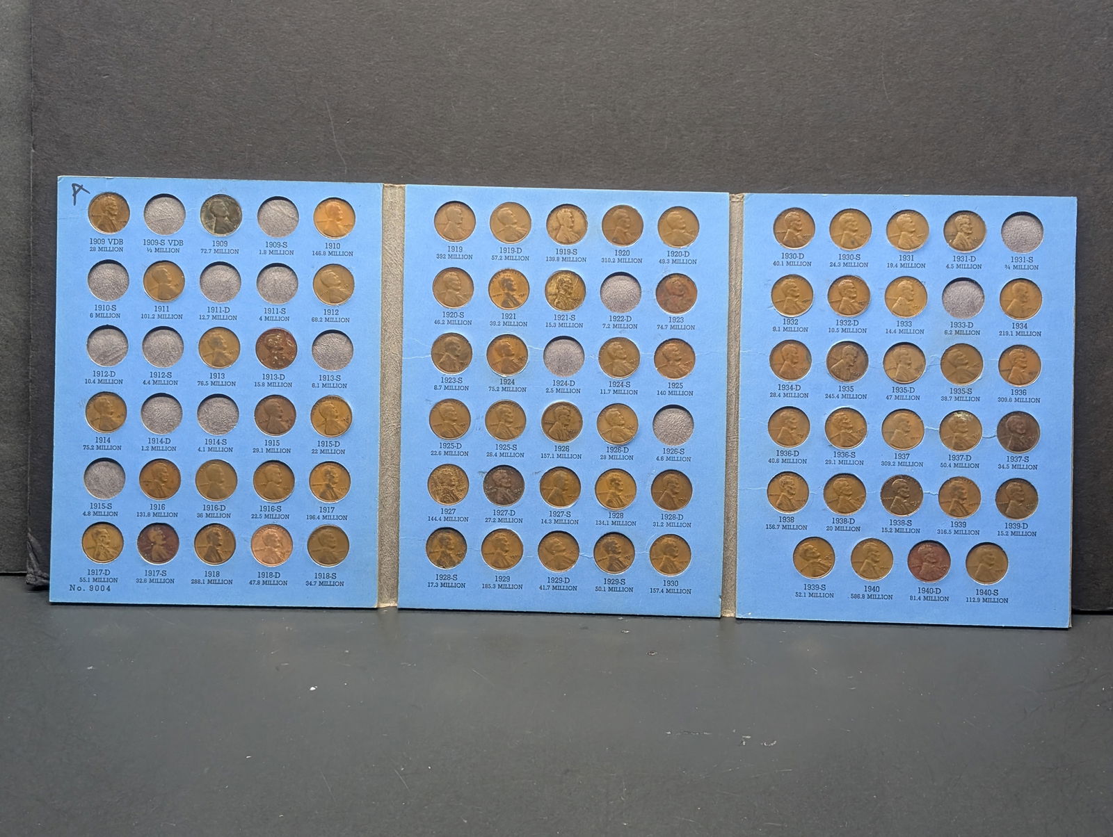 1909-1940 Lincoln Head Wheat Cents 73-Coin Starter Set In Whitman Folder. Missing S-VDB, 09-S Thru (1 of 8)