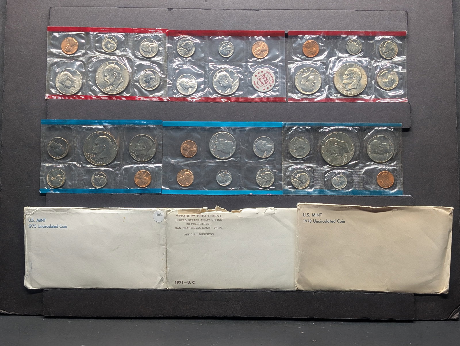 1971 1975 1978 P & D United States Original Mint Sets With Original Gov't Packaging. 35 Coins.: 1971 1975 1978 P & D United States Original Mint Sets With Original Gov't Packaging. 35 Coins.