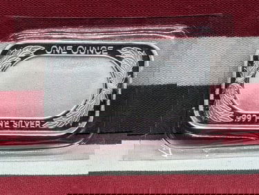 1 Oz. .999 FINE SILVER USA Flag Designed Art Bar in Protective Plastic