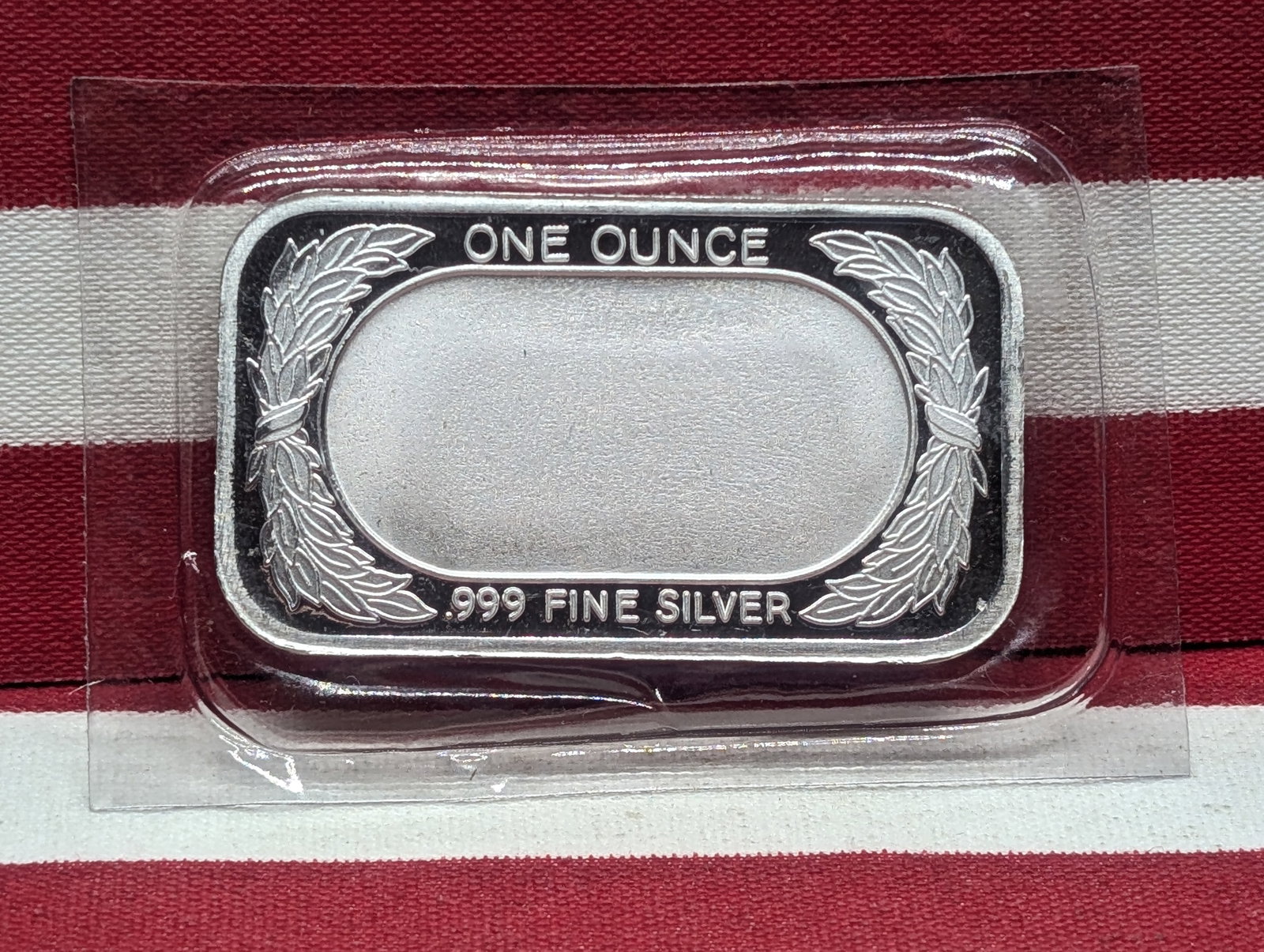 1 Oz. .999 FINE SILVER USA Flag Designed Art Bar in Protective Plastic (1 of 2)