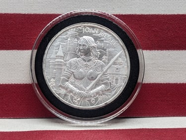 1 Oz. .999 FINE SILVER Legendary Warriors Joan of Arc Designed Round in Capsule