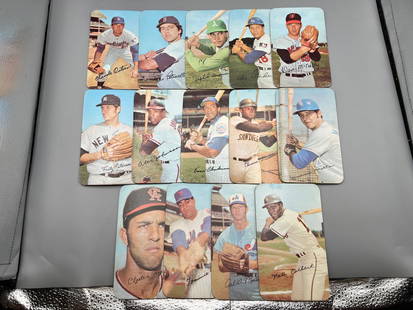 Lot of (14) 1971 Topps Super Baseball Cards - Varying Conditions: Lot of (14) 1971 Topps Super Baseball Cards - Varying Conditions