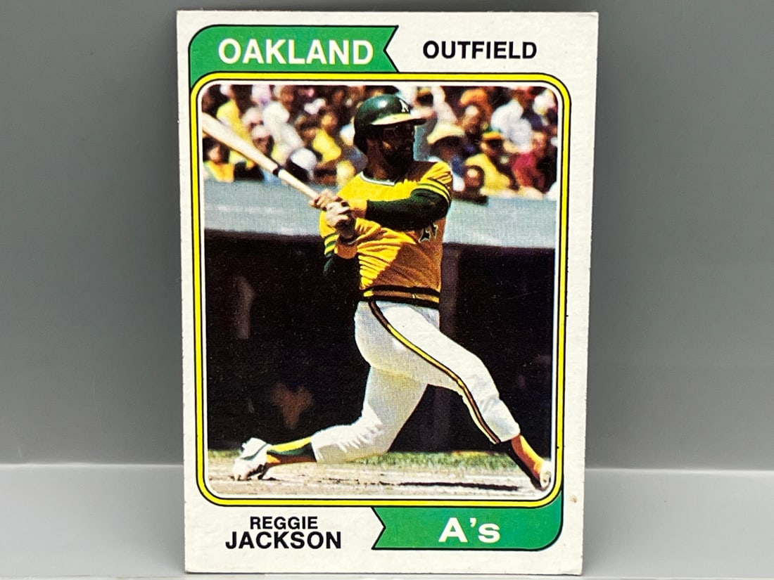 1974 Topps Reggie Jackson #130: 1974 Topps Reggie Jackson #130