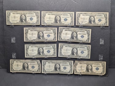 Lot of Ten 1935 Series $1.00 Silver Certificates Including Star Note, (3) A, (1) B, (3) E, (2) F, &
