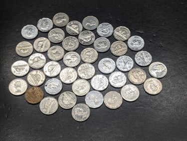 (40) Canada Nickels, Mixed Dates Including Tombac Brass & Victory Nickels
