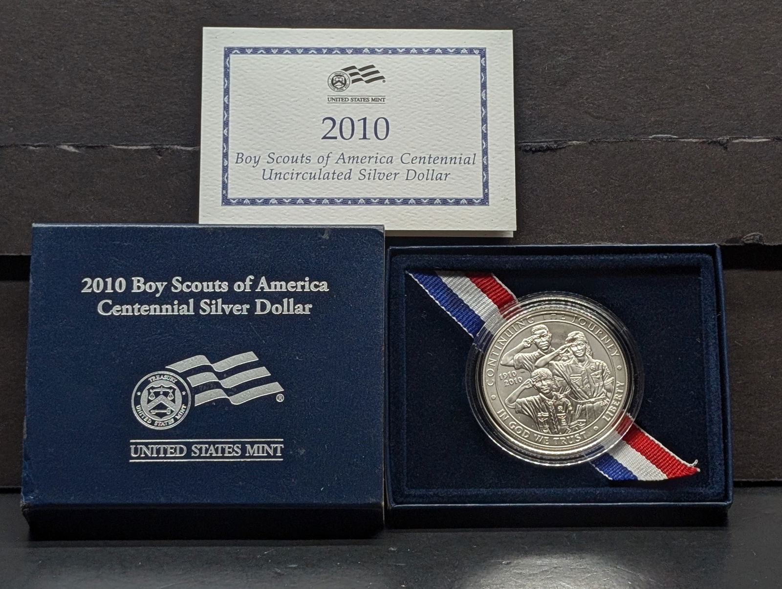 2010-P UNC Boy Scouts of America Centennial Commemorative Silver Dollar in OGP w/ COA (1 of 4)