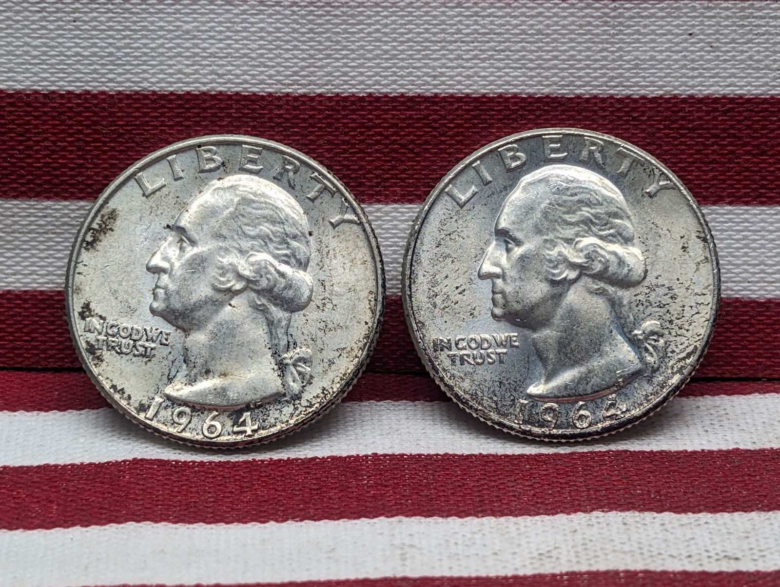 1964 P & D Washington Quarters 90% Silver (1 of 2)