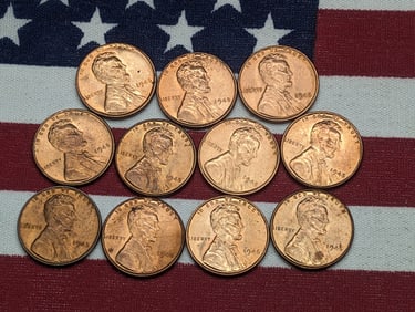 (11) 1945 Lincoln Wheat Cents Red