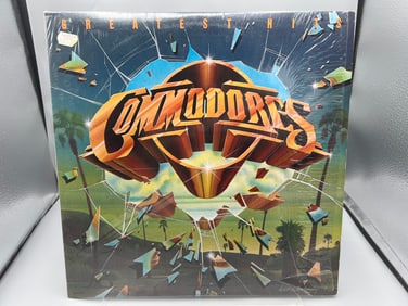 1978 Commodores Greatest Hits Vinyl Album - M7-912 R1