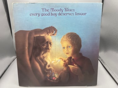 1971 The Moody Blues Every Good Boy Deserves Favour Vinyl Album - THS 5