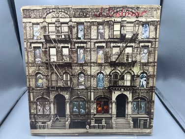 1975 Led Zeppelin Physical Graffiti Vinyl Album - SS 2-200