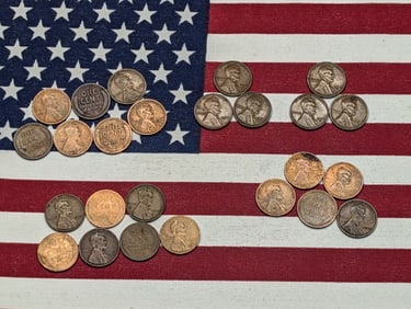 (25) Lincoln Wheat Cents  (7) 1914, (5) 1925, (7) 1930, 1936-S, (2) 1939, (3) 1939-S