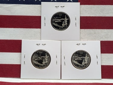 2005 Oregon State Quarter P,D Uncirculated & S Proof Quarter Set