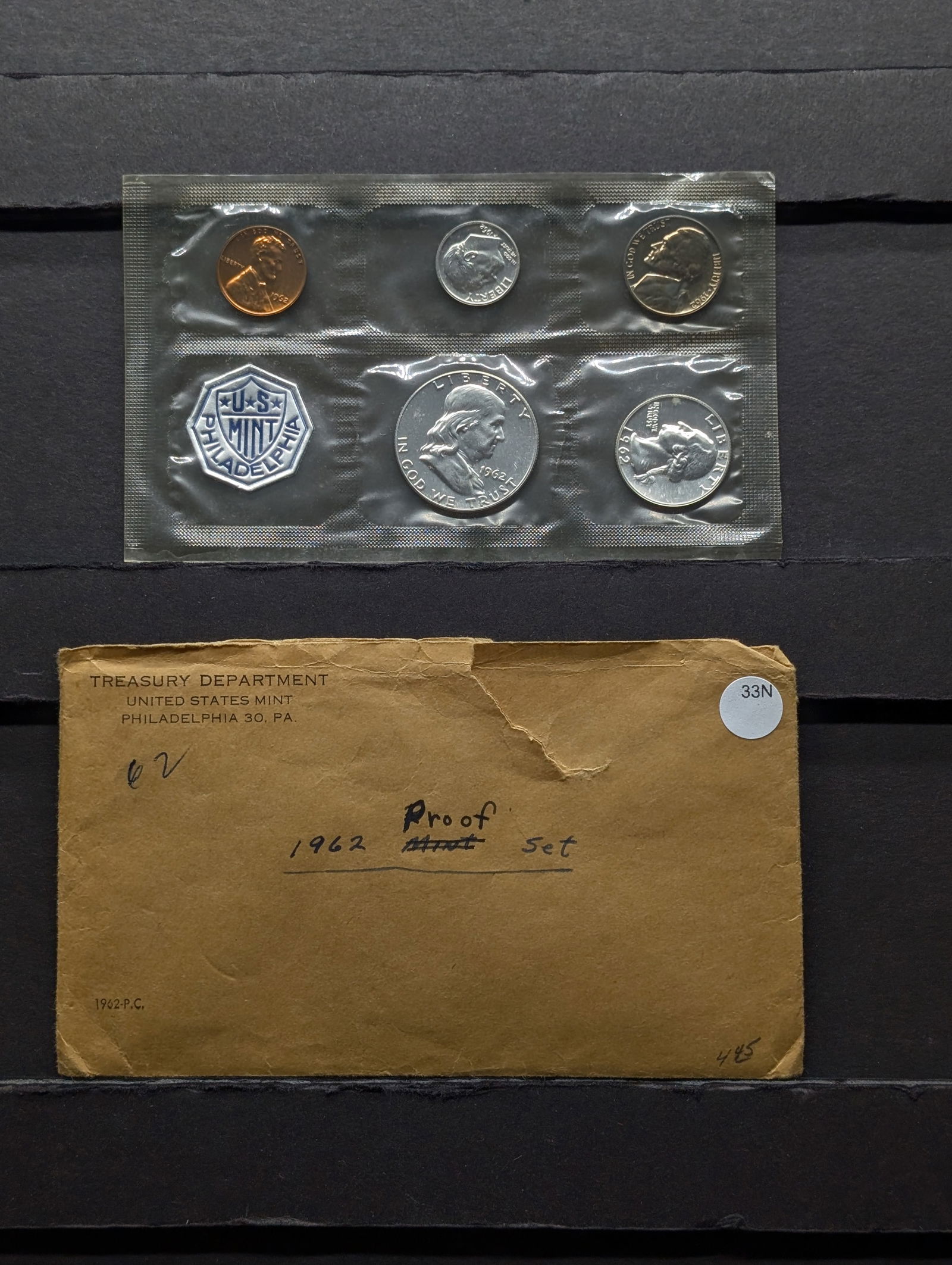 1962-P United States 5-Coin Silver Proof Set. (1 of 3)