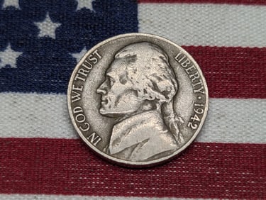 1942-D/Horizontal-D Jefferson Nickel **VF/XF**, Key Date, Coin World Book Price $175 In XF 40