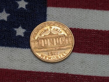 1917 McKinley Commemorative 90% Gold Dollar, 1.67 Gr. **CHOICE UNC**