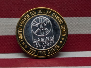Limited Edition .999 FINE SILVER Center Slots-A-Fun Casino $10 Gaming Token in Capsule