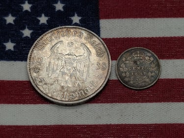 1935-F Germany 5 Silver Reichsmarks & 1882-H Canada 5 Silver Cents (2 PCS)