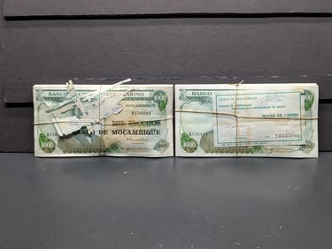 1967 CRISP UNC Bank of Mozambique 1000 Escudos - Pack of 100 Currency Notes - Bank Wrapped (2 PCS)