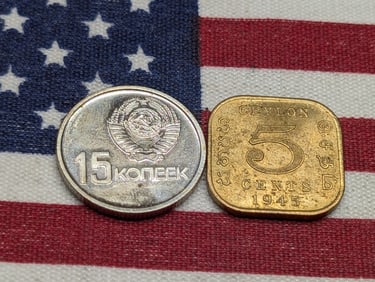 1945 Ceylon 5 Cents & 1967 Soviet 15 Kopecks (2 PCS)