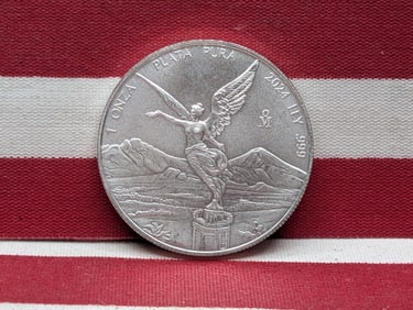 1 Oz. .999 PURE SILVER 2024 Mexico 1 Onza Libertad Round