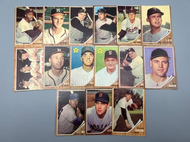 Lot of (15) 1962 Topps Baseball - Varying Conditions