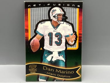 1999 Pacific Paramount Dan Marino Net Fusions Insert #13