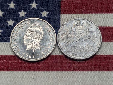 1953 Spain 10 Centimos & 1967 New Caledonia 10 Francs (2 PCS)