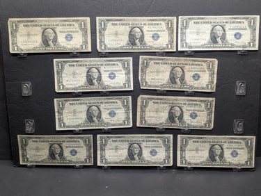 Lot of Ten Various 1935 Series $1.00 Silver Certificates Including (1) 1935-E Star Note, (4) 1935-E,