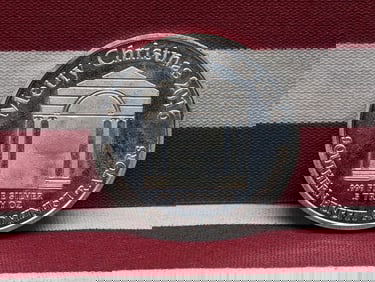 1/2 Oz. .999 FINE SILVER 2016 Merry Christmas Peace Dove Designed Round