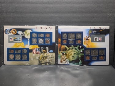1969-P&D & 1986-P&D U.S. Uncirculated Coin Mint Set & Commem Stamps in Display Binder Sleeve (2