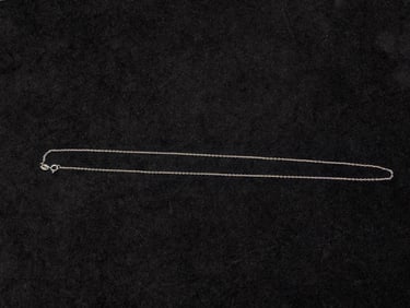 18 Inch Sterling Silver Link Chain.