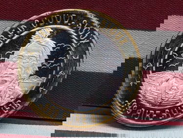 Limited Native American Series .999 PURE SILVER CENTER Red Cloud Sioux Token