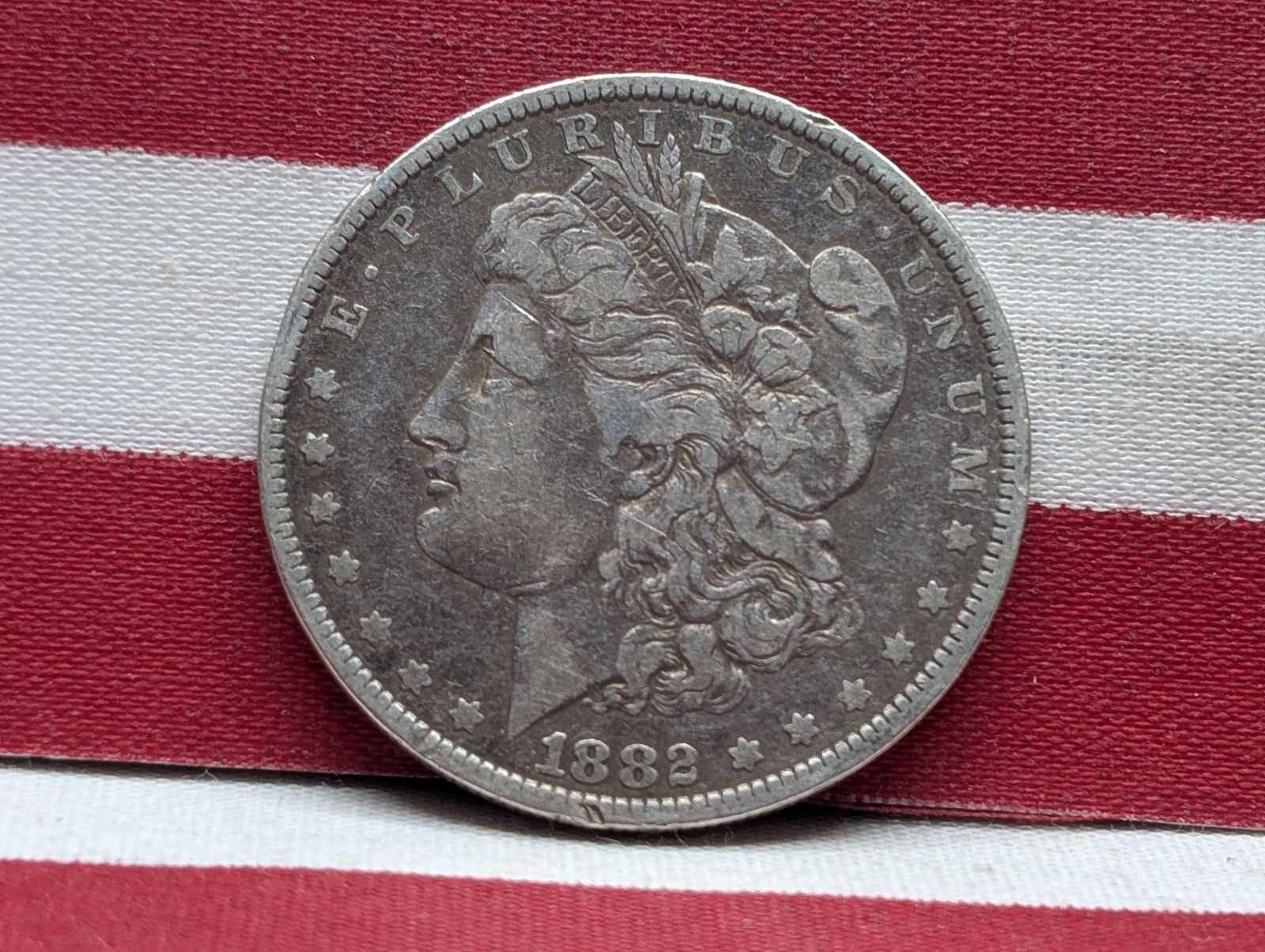1882-O over S Variety Morgan Silver Dollar. (1 of 2)
