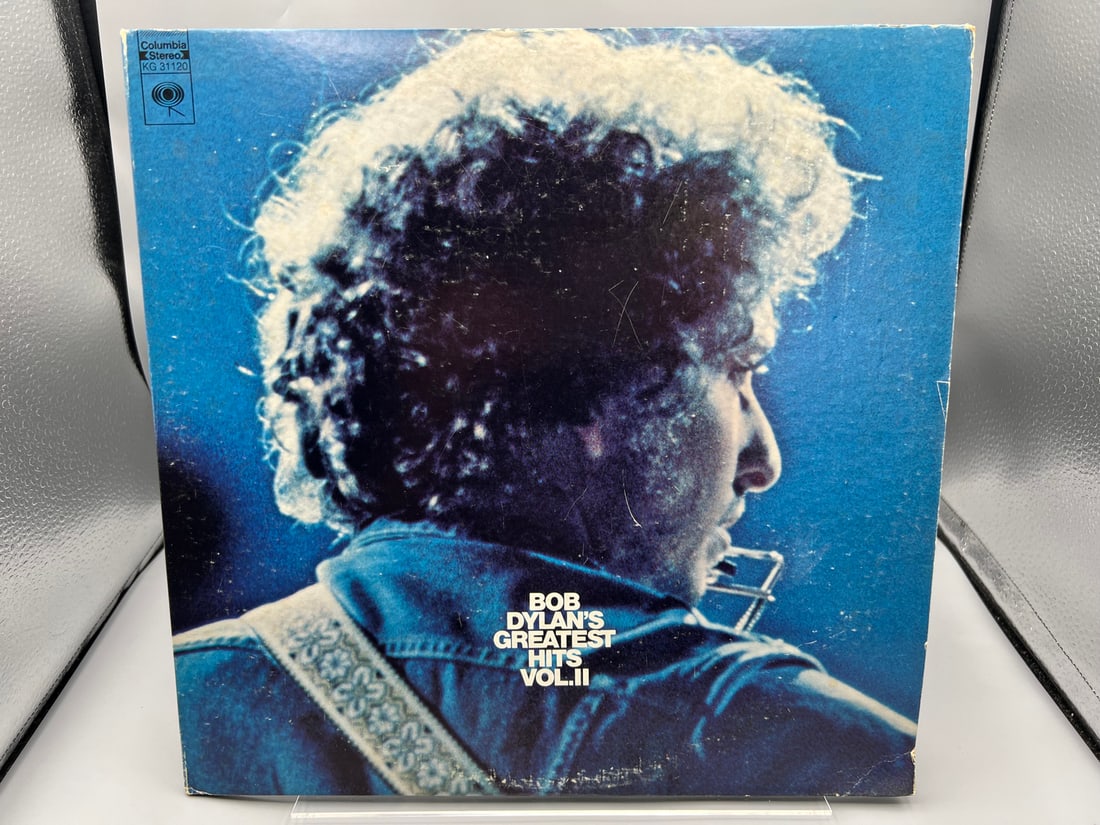 1971 Bob Dylan's Greatest Hits Volume II Vinyl Album - KG 31120: 1971 Bob Dylan's Greatest Hits Volume II Vinyl Album - KG 31120 - Records have not been tested by auction house for play quality. All items are sold as is.