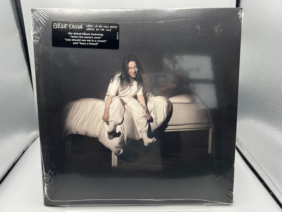 SEALED - Billie Eilish: When We All Fall Asleep, Where Do We Go? (2019), gatefold: SEALED - Billie Eilish: When We All Fall Asleep, Where Do We Go? (2019), gatefold - Records have not been tested by the auction house for play quality. All items are sold as is.