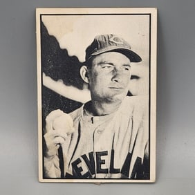 1953 Bowman Black and White Bob Lemon #27 HOF