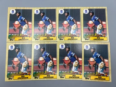 Lot of (8) 1987 Topps Bo Jackson RCs #170